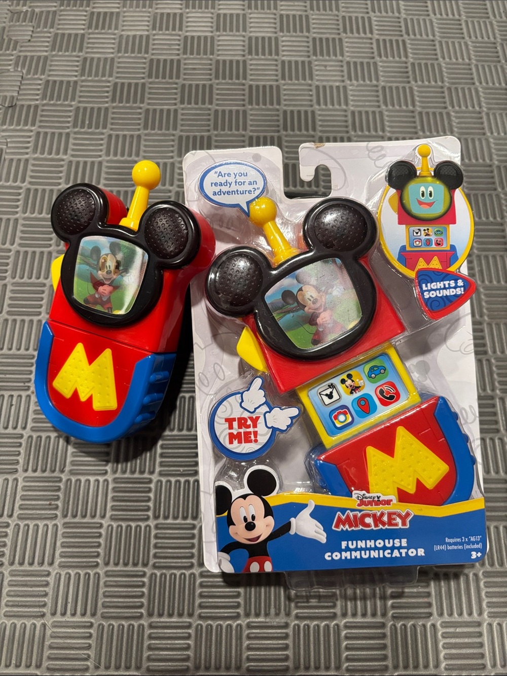Disney Junior Mickey Mouse Funhouse Communicator Walkie Talkie Toddler Gift NEW